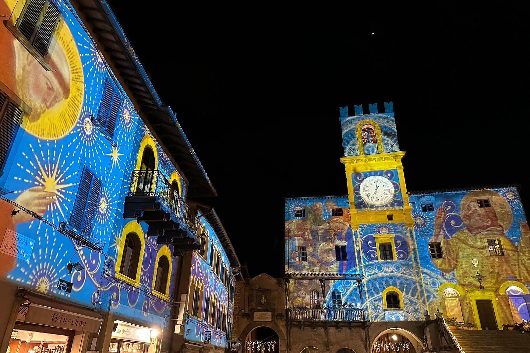 Inaugurato Natale di Stelle: aperte tutte le attrazioni